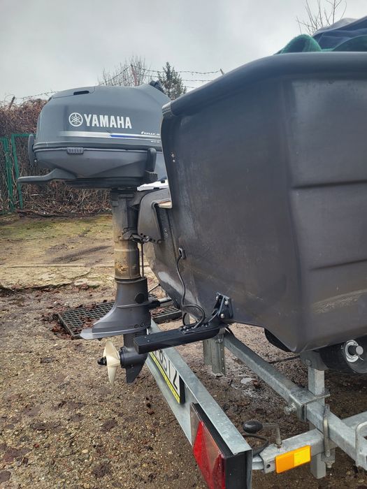 Sprzedam silnik Yamaha  5km