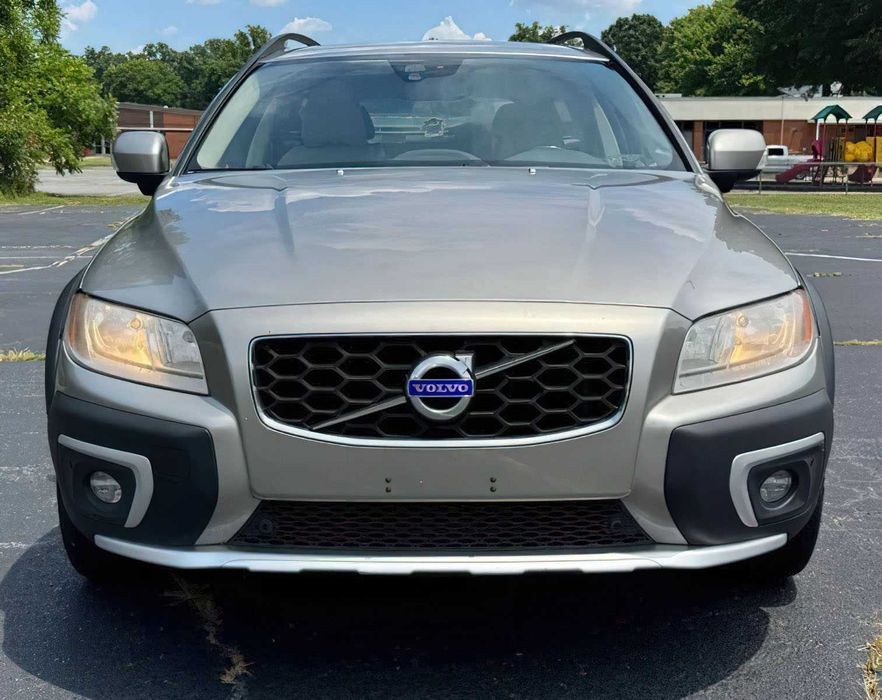 Volvo XC70 T6      2015