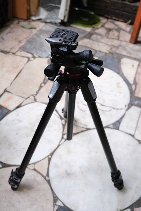 Tripé, Manfrotto 055 (tripod)