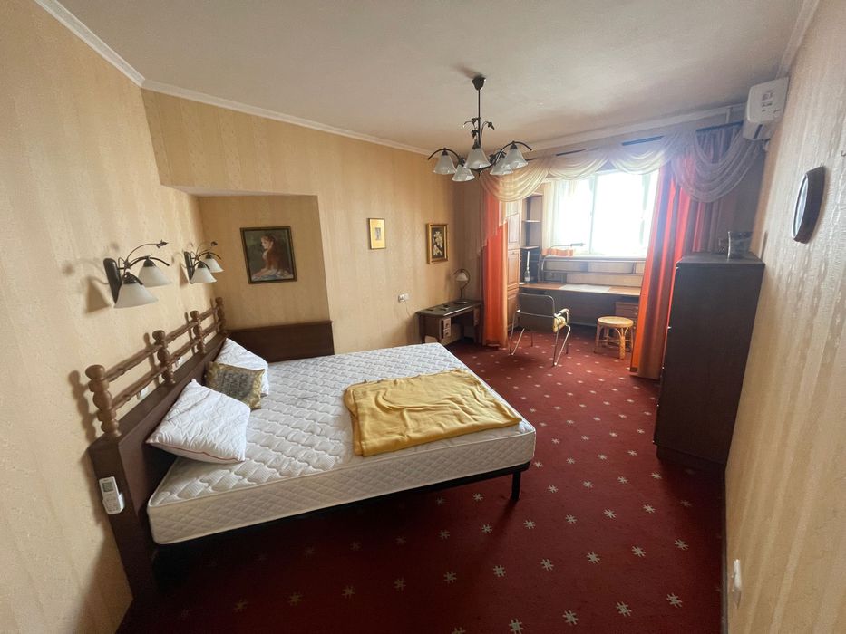 Здам 4кв 130м2, метро Осокорки пешком, вул Гмири 3, без комісії ріелтора