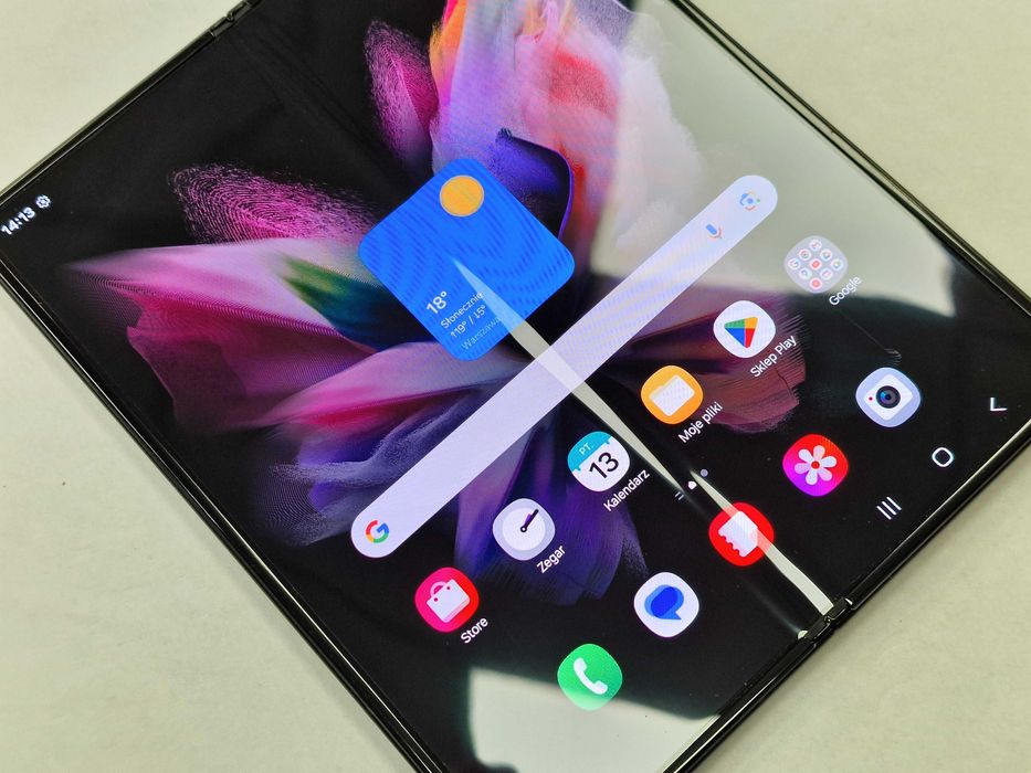 Samsung Galaxy Z Fold3 5G/12GB/256GB/Phantom Black/Grade A-/ ładowarka