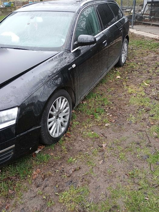 AUDI A6 C6 uszkodzony