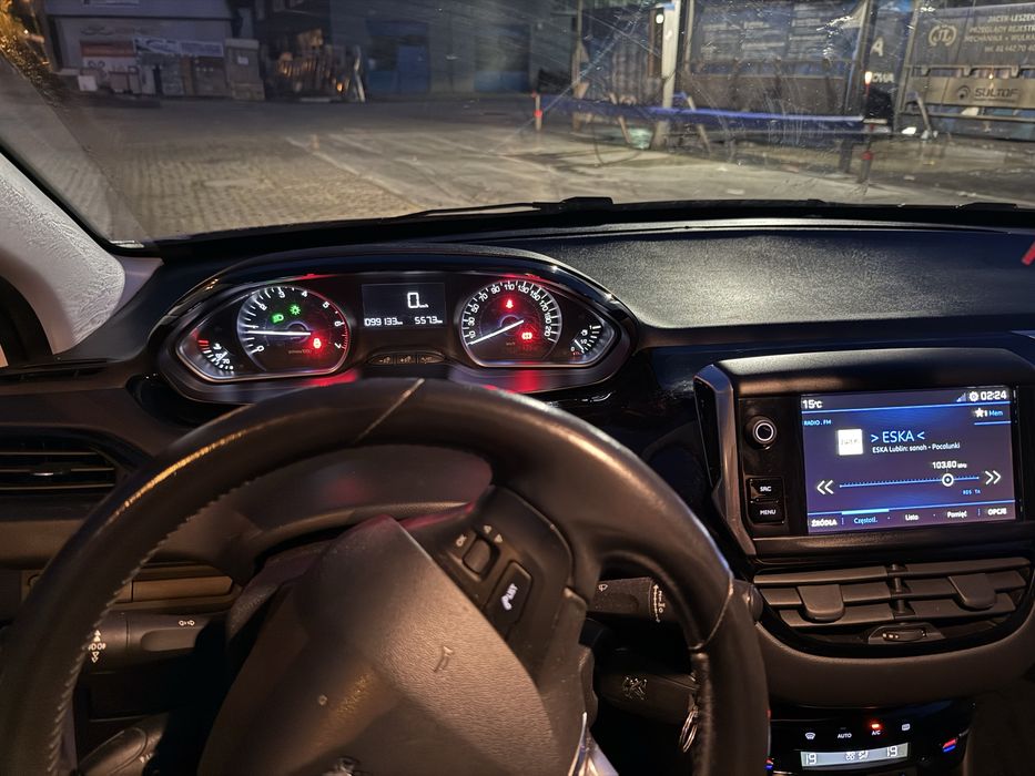 Peugeot 208 1,2