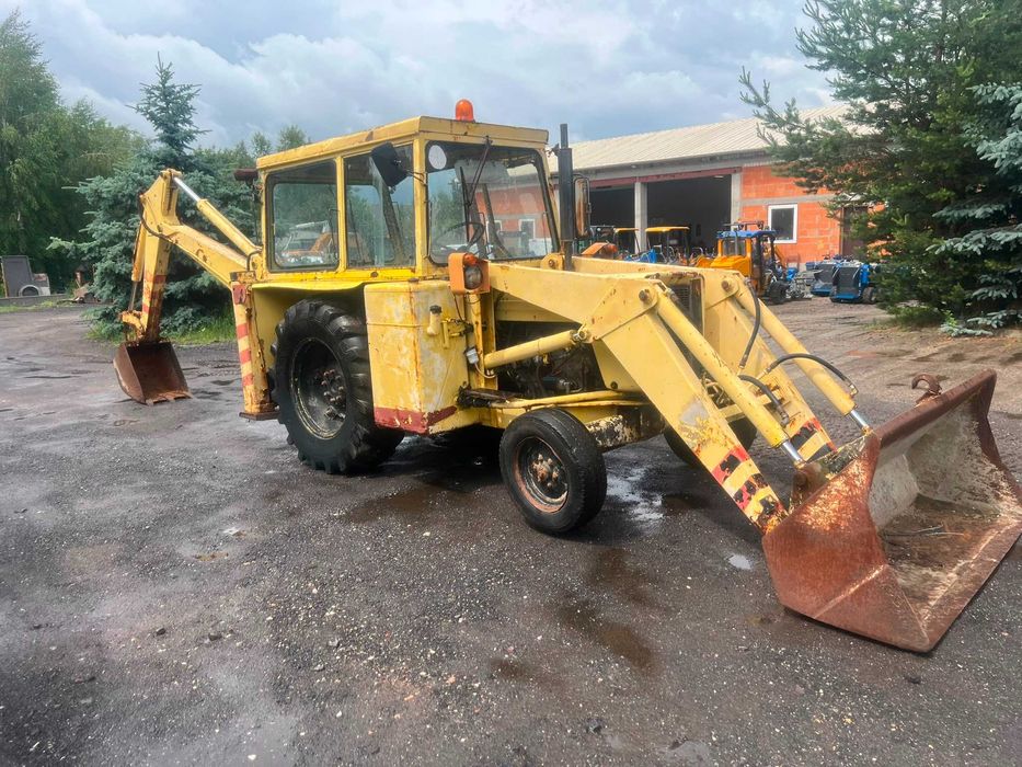 Minikoparka koparka Takeuchi 4.5t ładowarka Ostrówek
