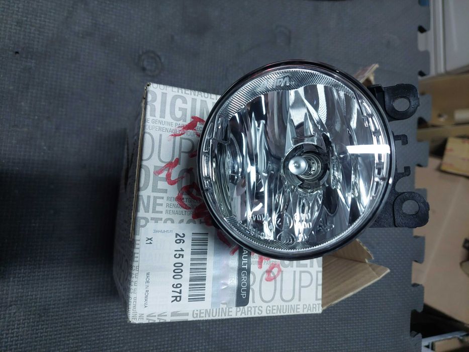 farol nevoeiro frente drt NOVO ORIGINAL Renault