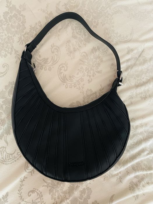 Сумка desigual оригінал  як нова