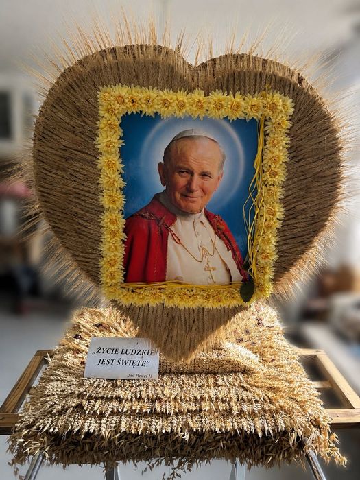 Wieniec dożynkowy
