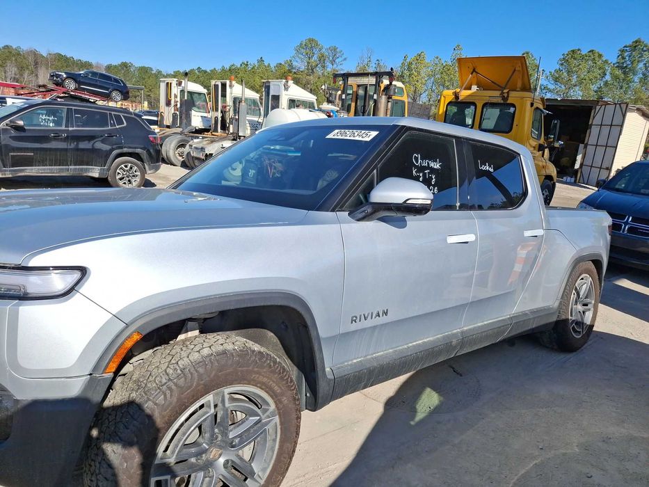Разборка Rivian R1T 2025 gen2: 1 000 $ - Інший бренд Харків на Olx