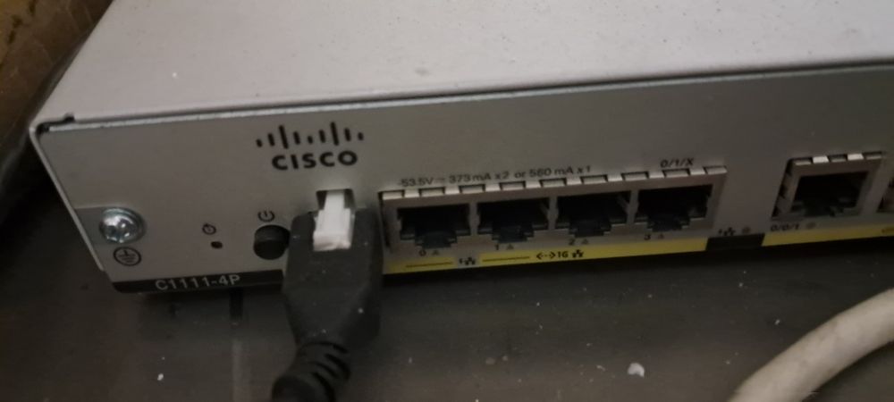 Маршрутизатор Cisco c1111-4p