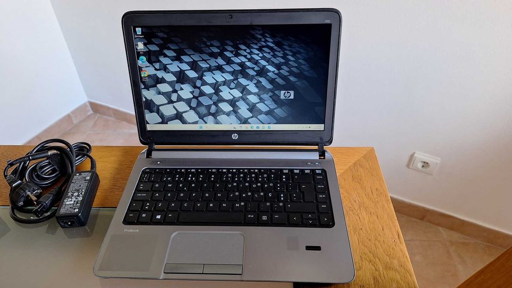 HP ProBook 430 Core i3-4005U 1.7GHz- 8GB Ram- SSD 240GB- Win11