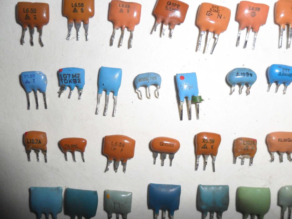 Кварцовий резонатор генератор (лот 60 штук)