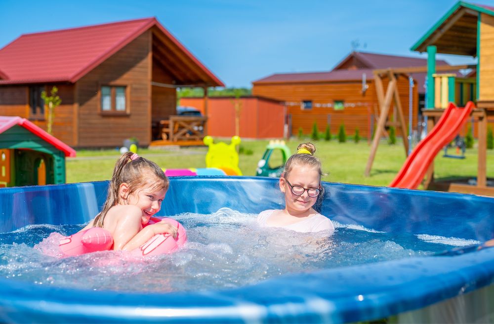 Domki nad morzem z JACUZZI