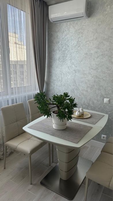 Продам шикарную 1-ком квартиру ЖК ВЕНЕЦИЯ ул. Самойла   Кошки. М. Ипподром! !!! - View 2