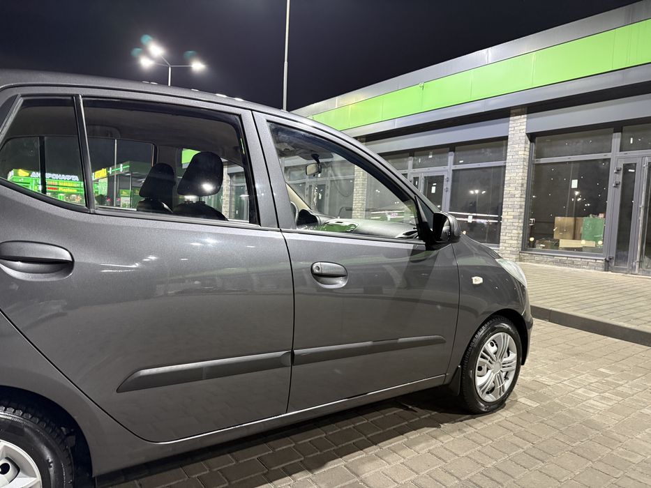 Hyundai i10 в идеальном состоянии!!!