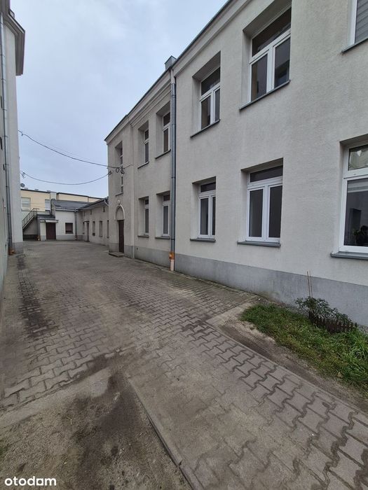 Mieszkanie 2 pokojowe c.o miejskie, garaż