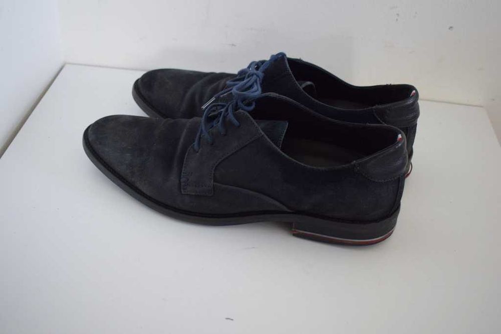 Tommy Hilfiger półbuty buty skórzane 41 ciemne