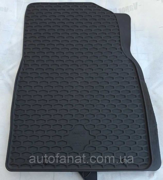 Toyota Camry XV70 (2017–2024) | Коврики в салон Тойота | Гумові, Чехія