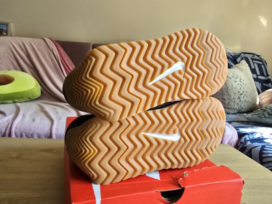 Buty Nike Pacific Idealne do szkoły żółta podeszwa