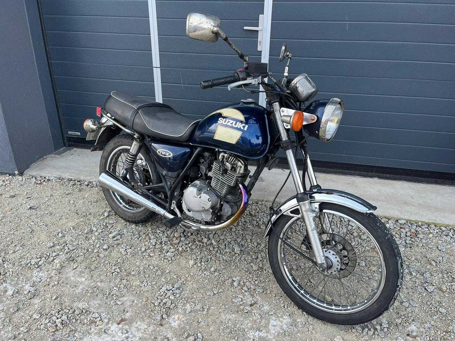 Suzuki Gn 125. 1999 rok uszkodzony kosmetycznie . 3900 zł
