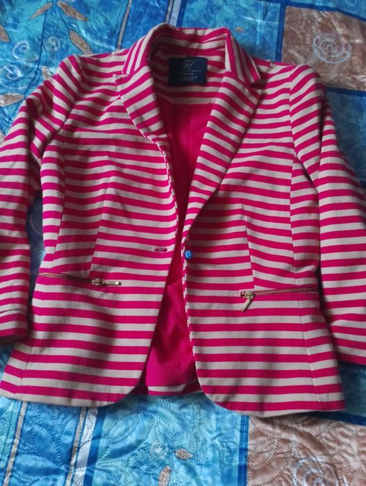 Піджак(Zara)на дівчинку
