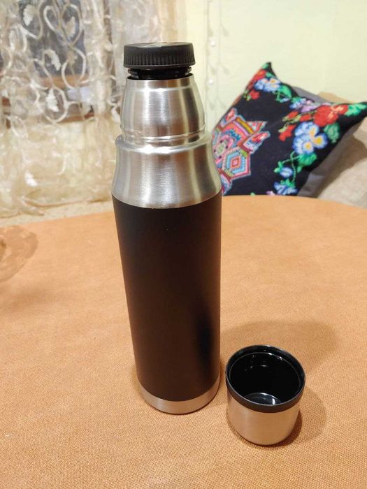 Термос вакуумний з нержавіючої сталі Flamberg Comfort 1л. Новий