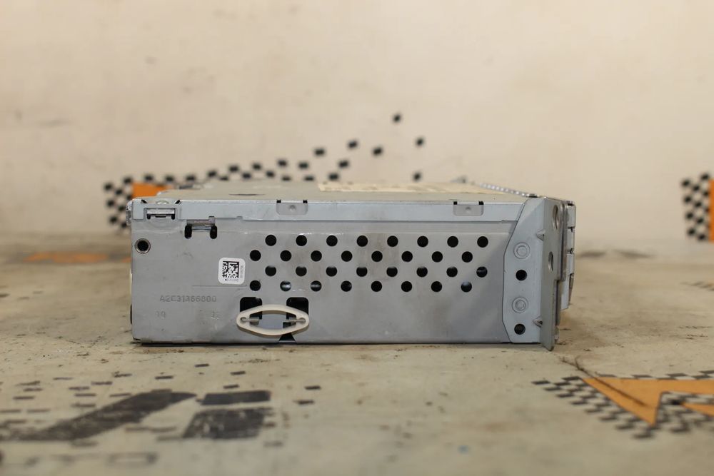 Rádio / auto-rádio BMW 1 (F20)