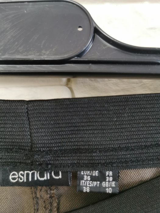 Leginsy damskie z eko skórki