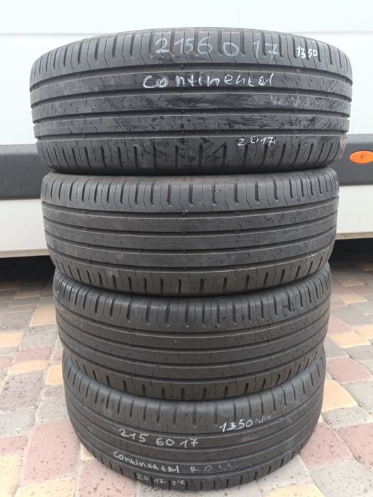 Continental 215/60 R17 шини літні комплект