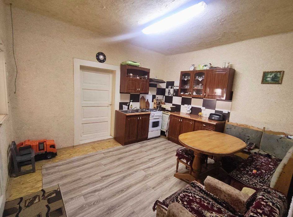 Продам будинок в смт. Вилок