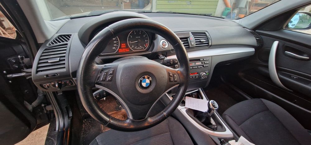 BMW série 1, 116i