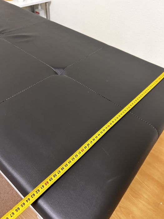 Кушетка для масажу, депіляції