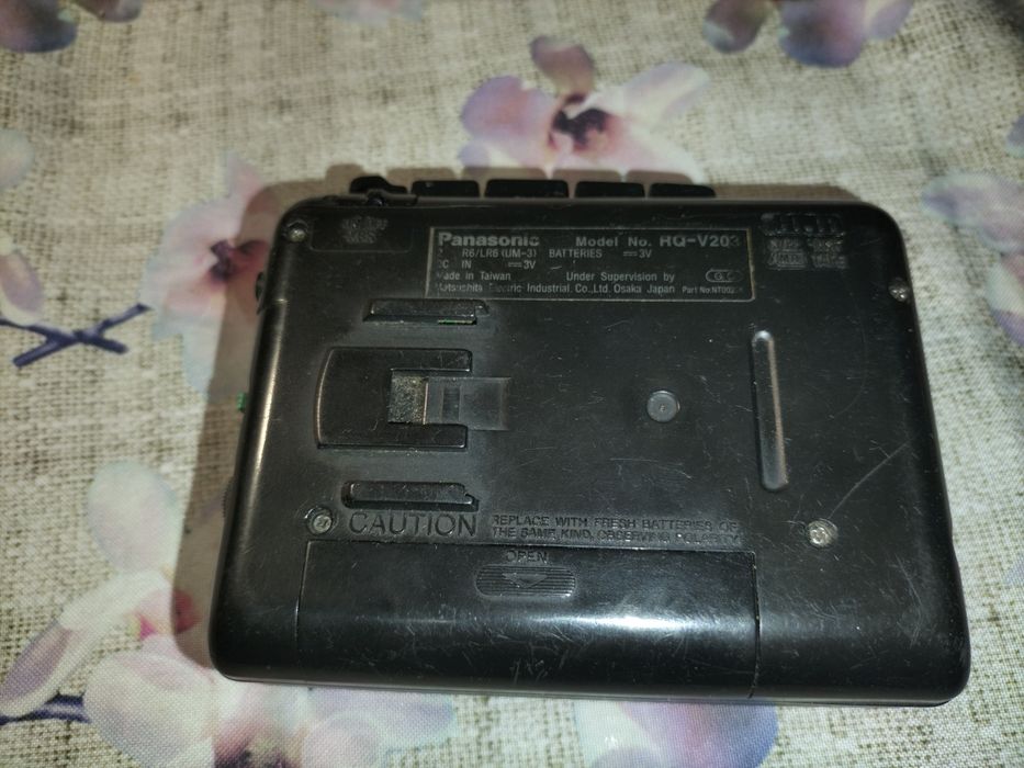 Reprodutor de cassetes Panasonic RQ-V203