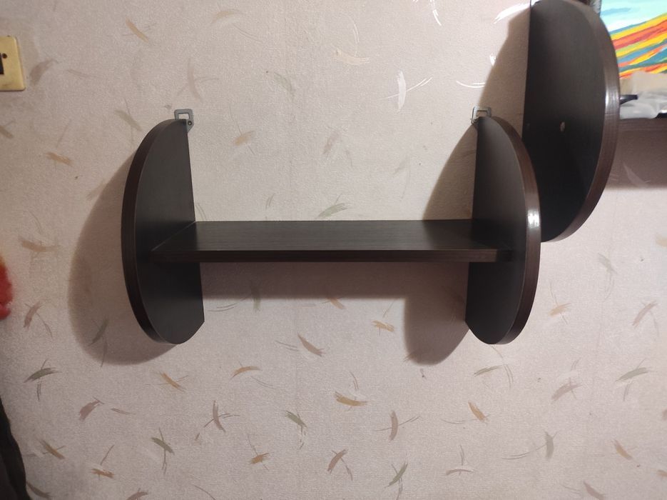 Полки  настенные