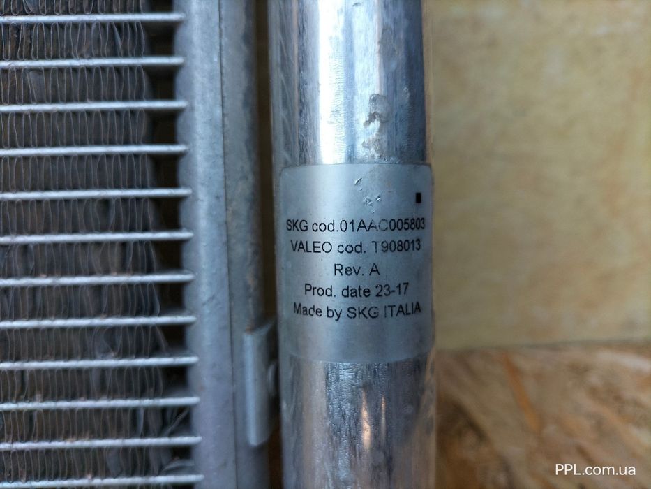 BMW 3 F30 F31 11-18 F20 Радиатор конденсатор кондиционера 64506804722