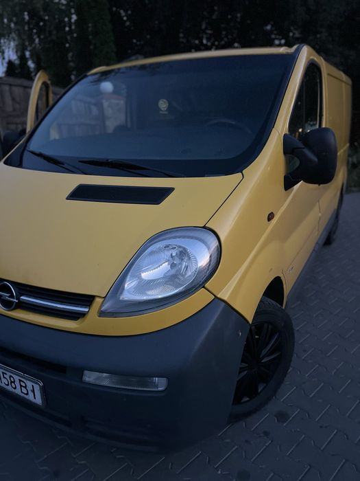 Продам Opel Vivaro