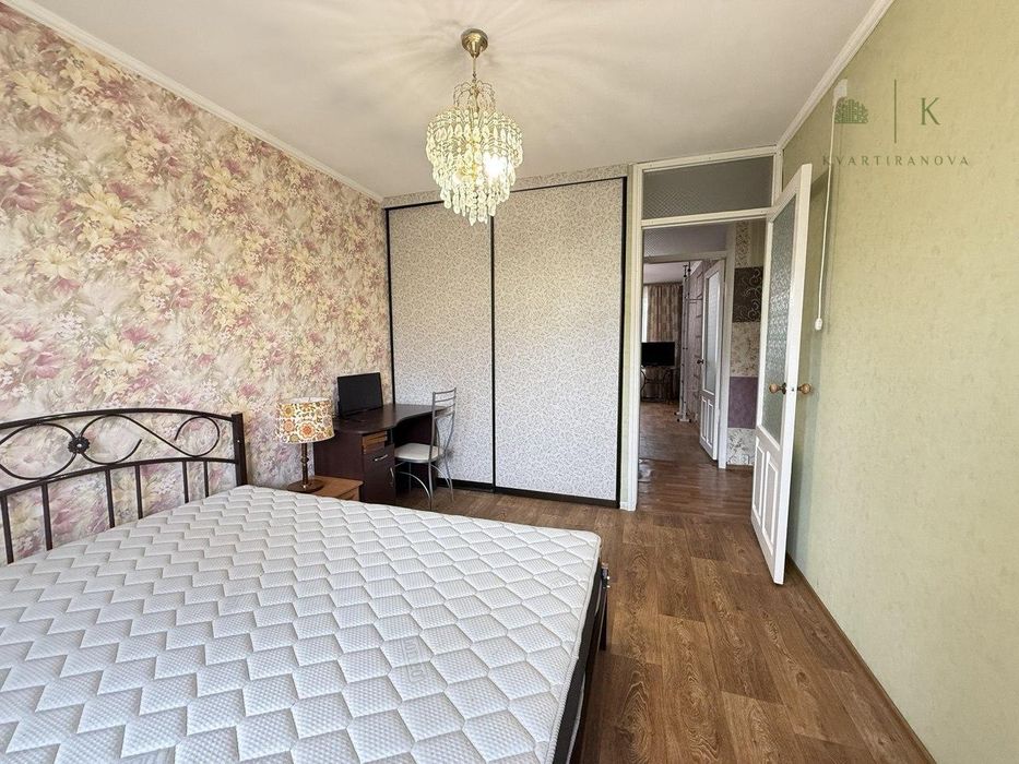 Сертификат Продам 3к квартиру с ремонтом, у порога метро Студенческая - View 4