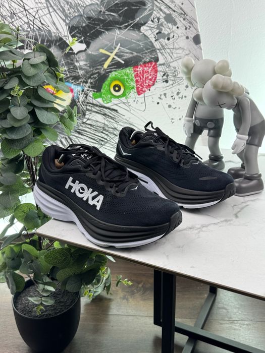 Кросівки Hoka Bondi 8 44.5 розмір Е8463