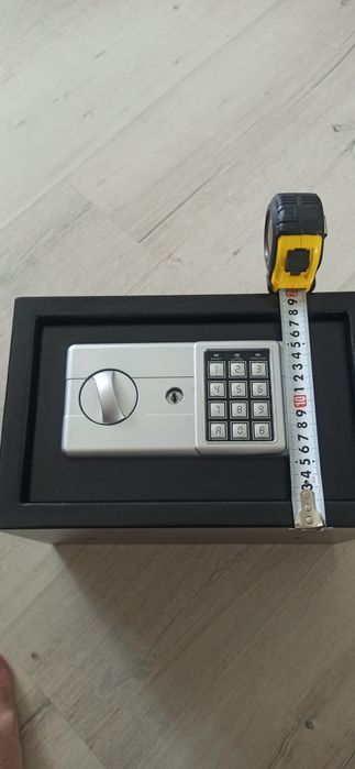 Сейф пистолетный кодовый