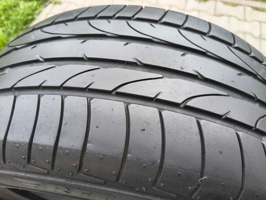 Lato Bridgestone 245/45 R17 5mm