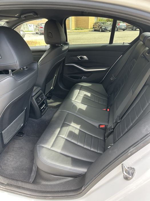 BMW 320i Pack M Shadow