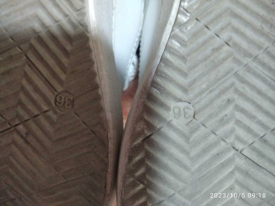 Кеди жіночі кожані Lasocki