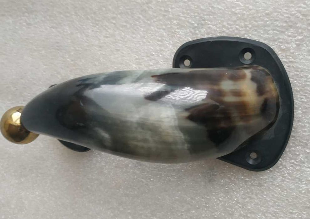 Ручки дверные в форме рога