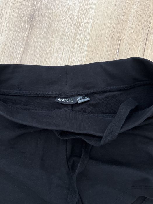 Czarne szorty bawełniane Esmara XS