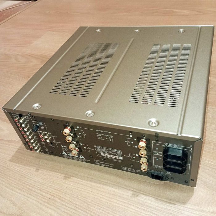 ЇїDenon PMA-2000 IVR
