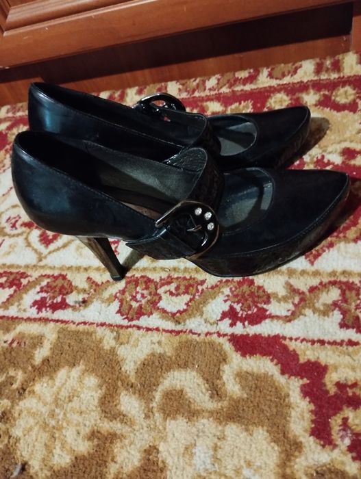 Туфлі жіночі в доброму стані куплялись в Германії