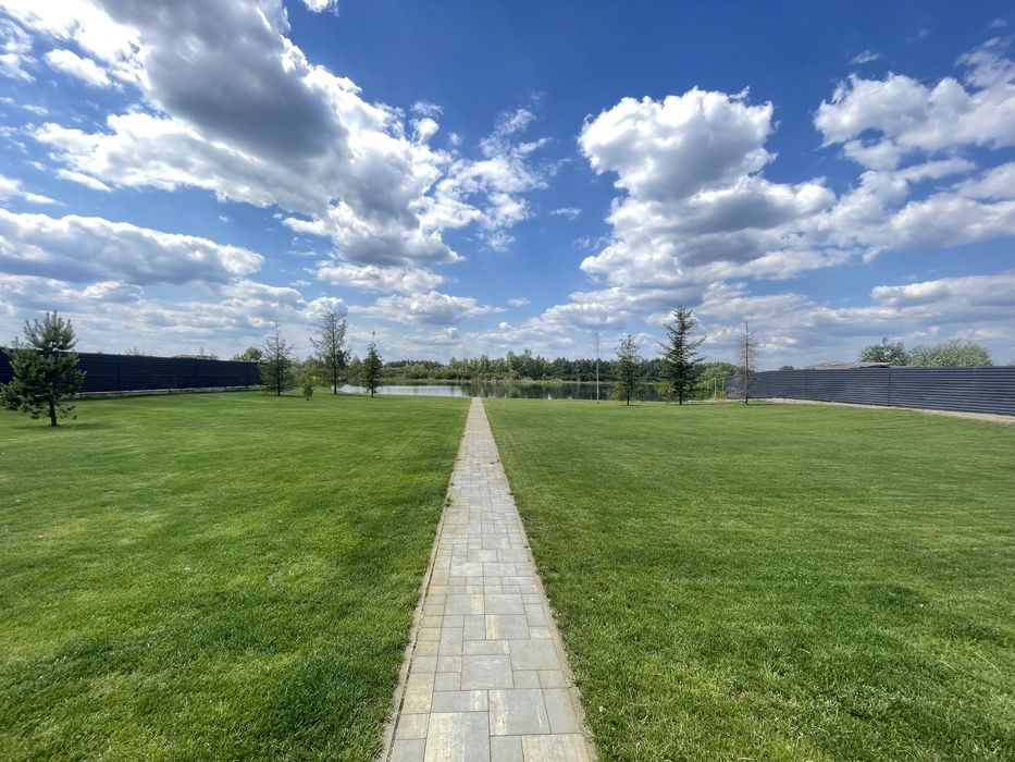 Продам будинок Осокорки вихід на воду