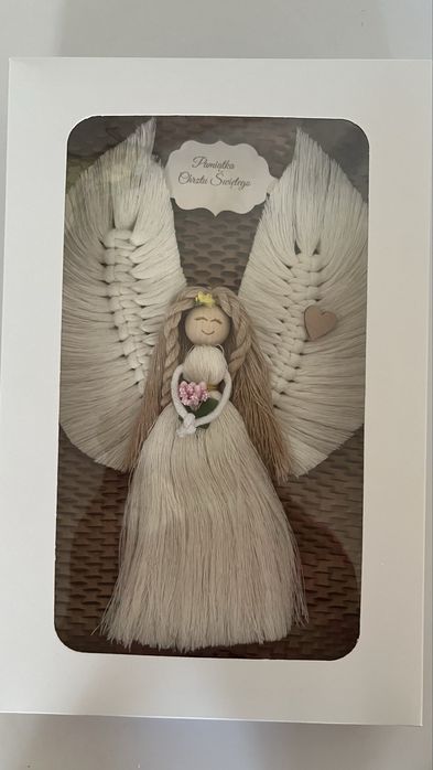 Aniolek makrama prezent na chrzest urodziny