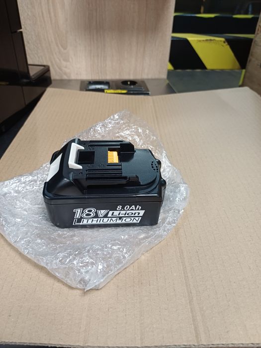 Акумулятори для електро інструменту Makita 18v 8.0Ah нові оригінальні