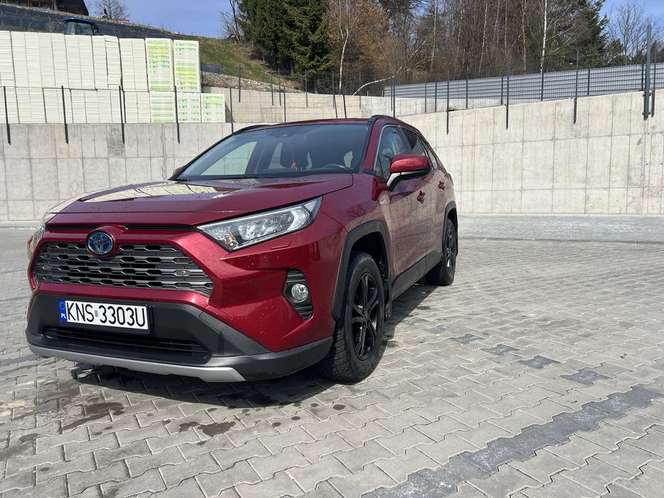 Toyota rav 4 hybryda 2019