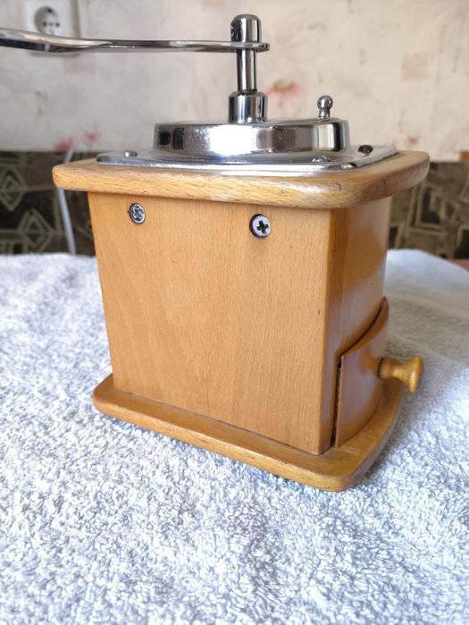 Кофемолка ручная СССР. Раритет.